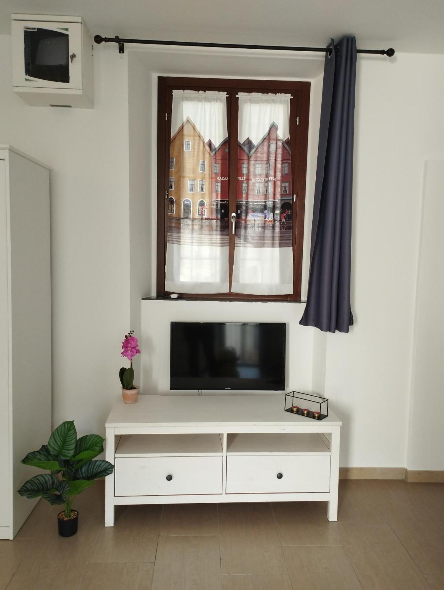 Apartament Aurora House. Abbadia Lariana Zewnętrze zdjęcie